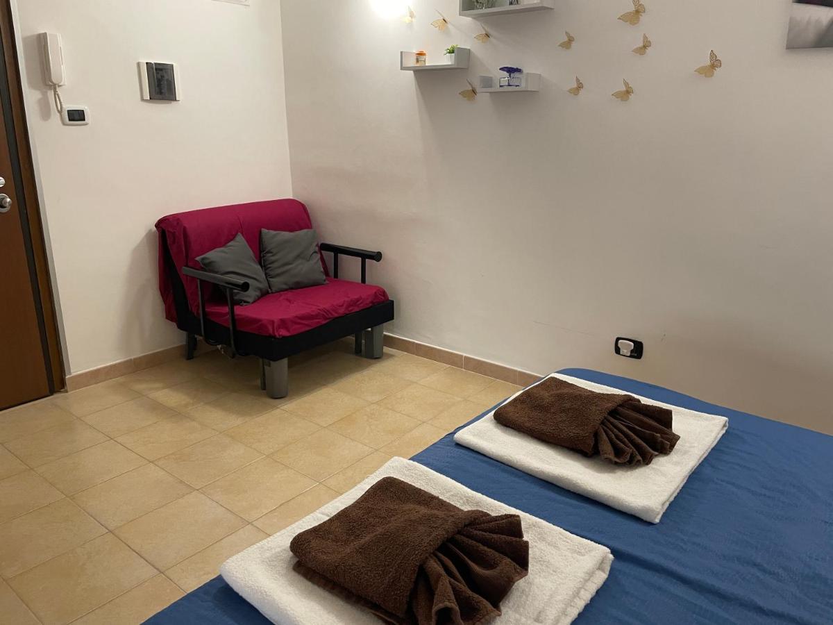 Appartamento Blanda House Taranto Esterno foto